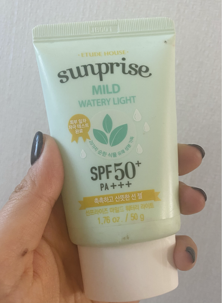 サンプライズマイルドウォータリーライト [SPF50+/PA++++]のリアルなユーザー写真