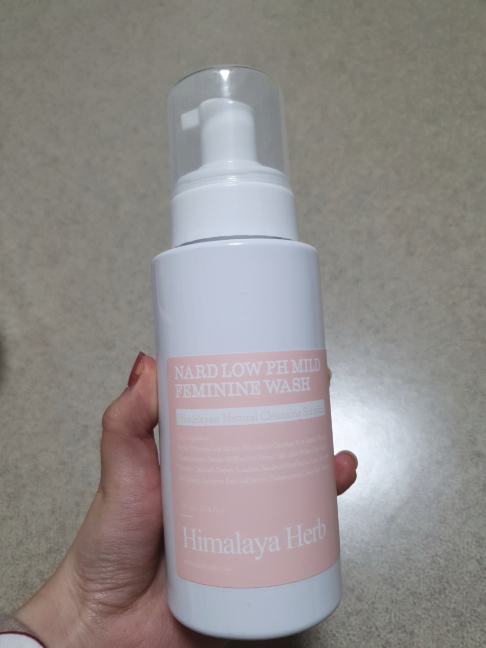 나드 LOW pH MILD FEMININE WASH review image