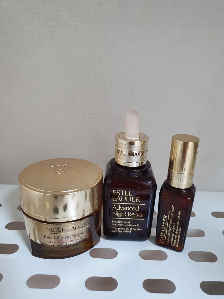 Real user review photo of Revitalizing Supreme+ Global Anti-Aging Power Cream