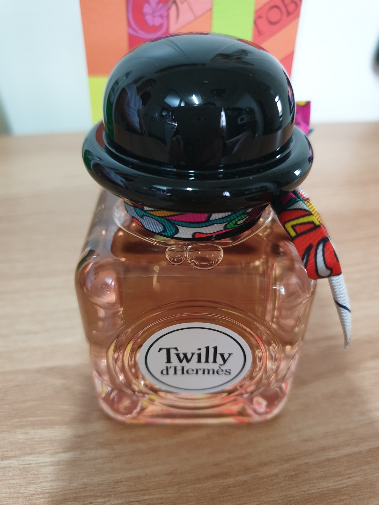 Real user review photo of Twilly d'Hermes