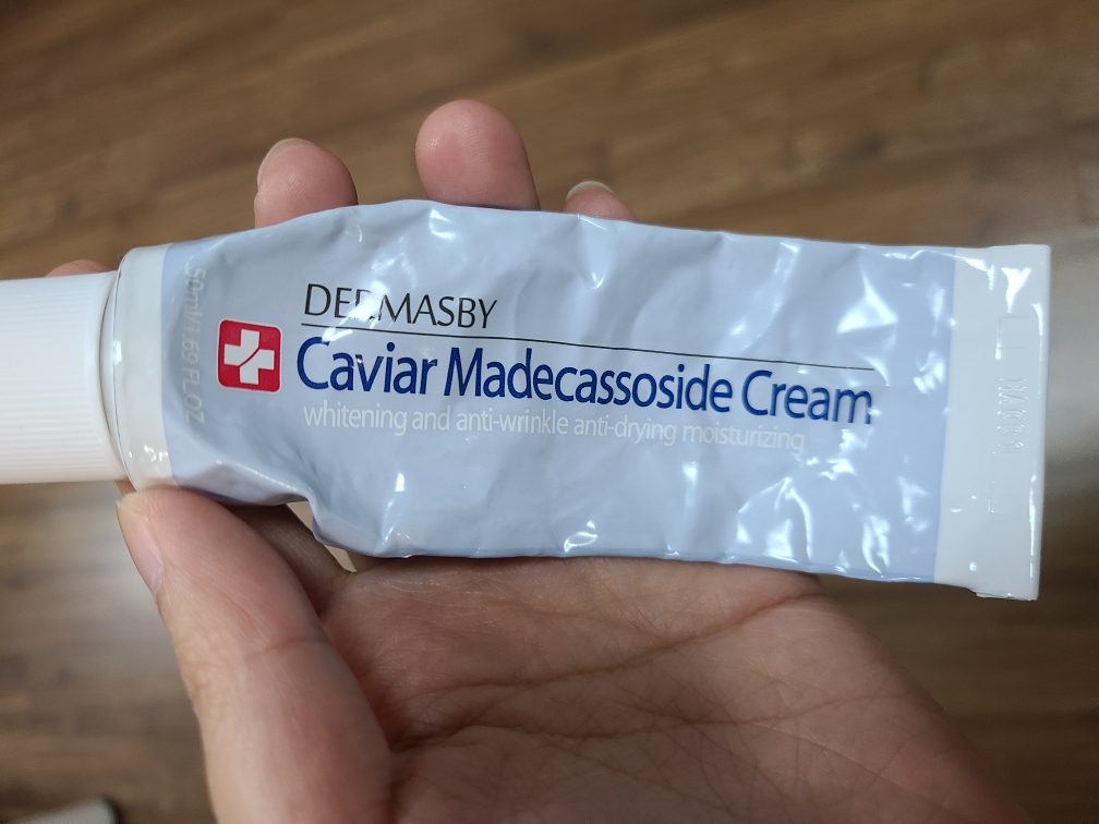 Real user review photo of Caviar Madecassoside Cream