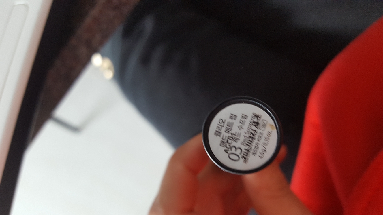Real user review photo of Mad Matte Lip [003 Red Supreme]