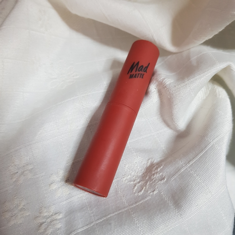 疯狂哑光唇膏 [006 感官胡椒]的真实用户使用照片