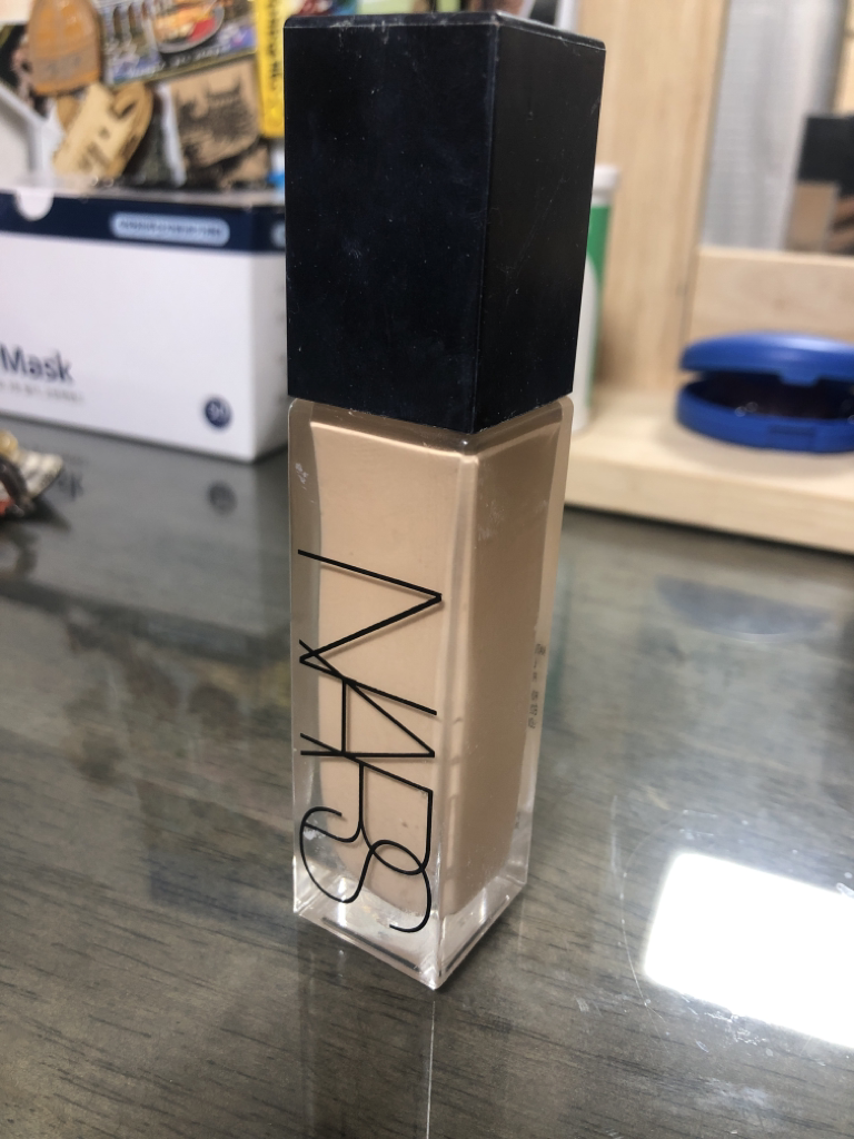 自然光泽持久粉底液 [蒙布朗]的真实用户使用照片
