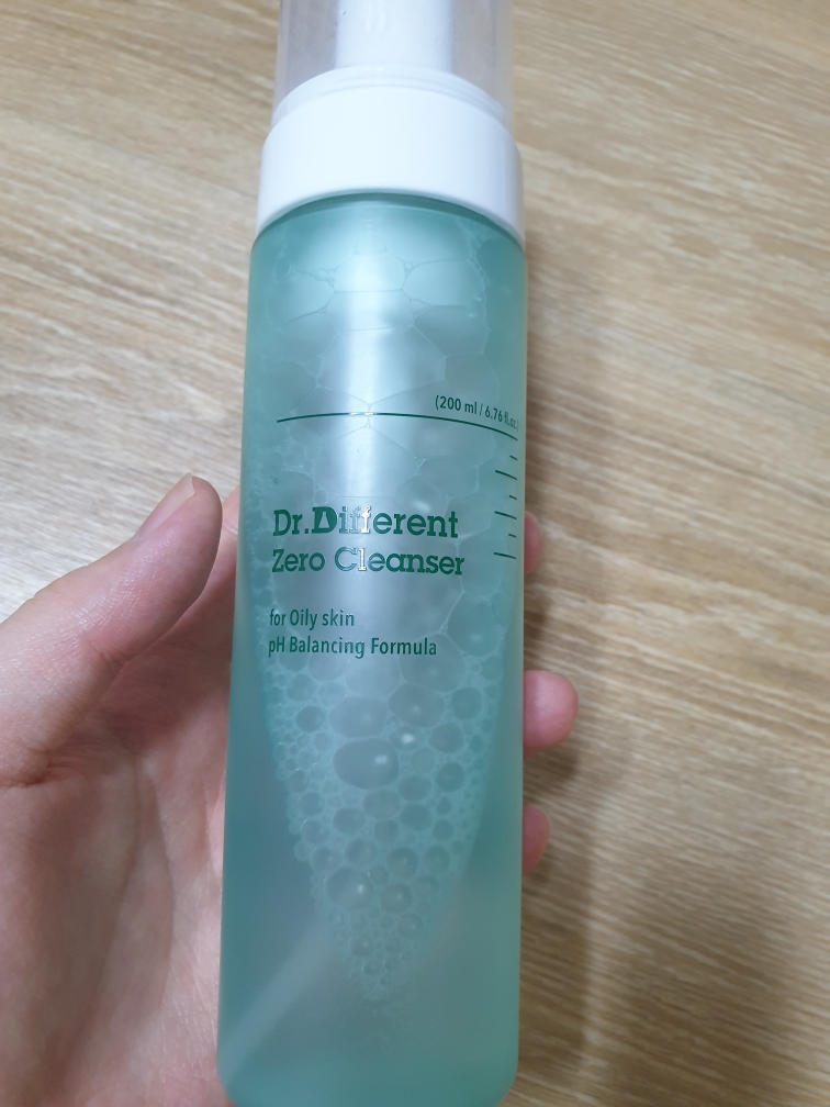 零毛孔洁面乳[适合油性肌肤]的真实用户使用照片