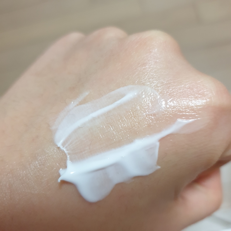 올리패스코스메슈티컬즈 (OliPassCosmeceuticals) RS. 101 더블 화이트닝 크림 마스크 review image