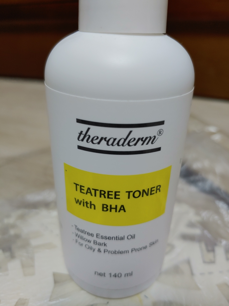 theraderm tea tree toner review image