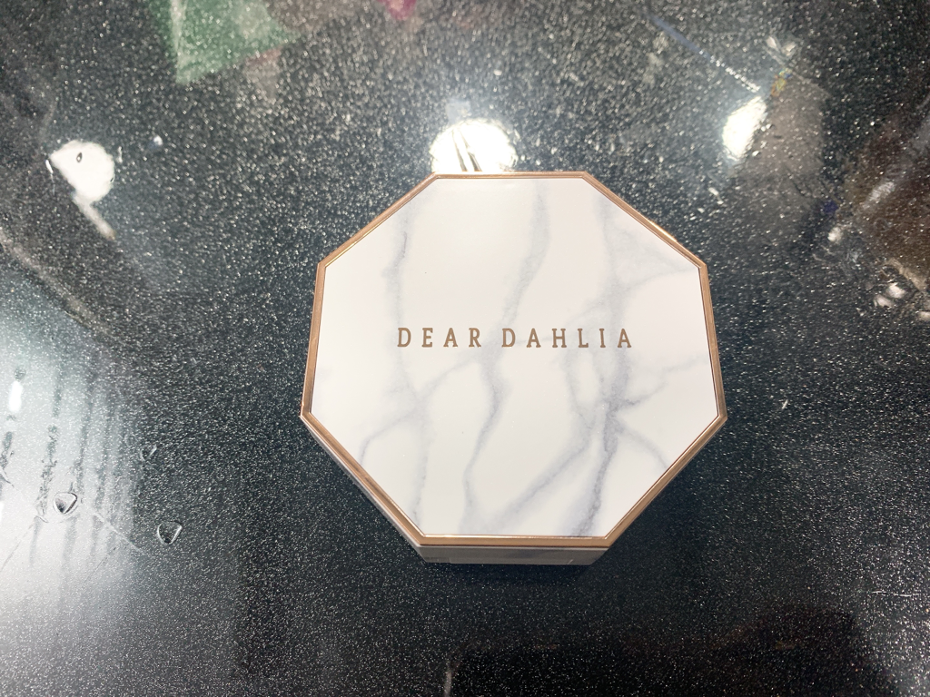 DEARDAHLIA Skin Paradise Pure Moisture Cushion Foundation [SPF37/PA+++] [02 Natural Beige] review image