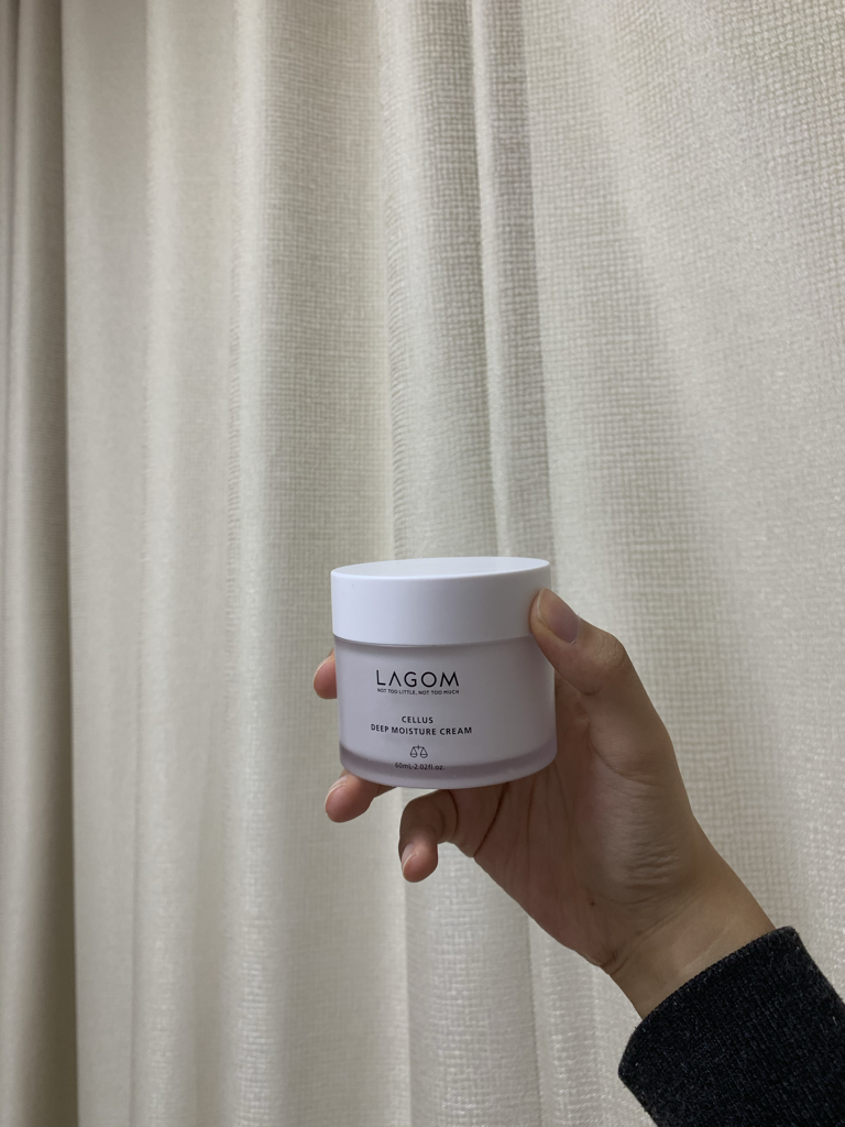 深层保湿霜的真实用户使用照片