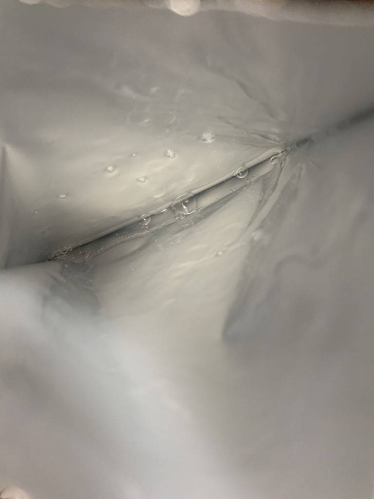 亮白面膜的真实用户使用照片