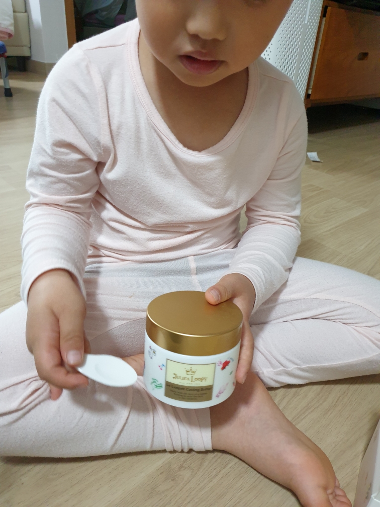 줄리아루피 (JULIEALOOPY) 르 레스쁘띠 쿠잉버터 review image