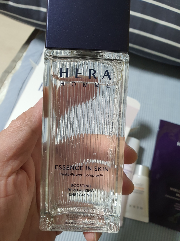 Real user review photo of Homme Black Perfect Skin