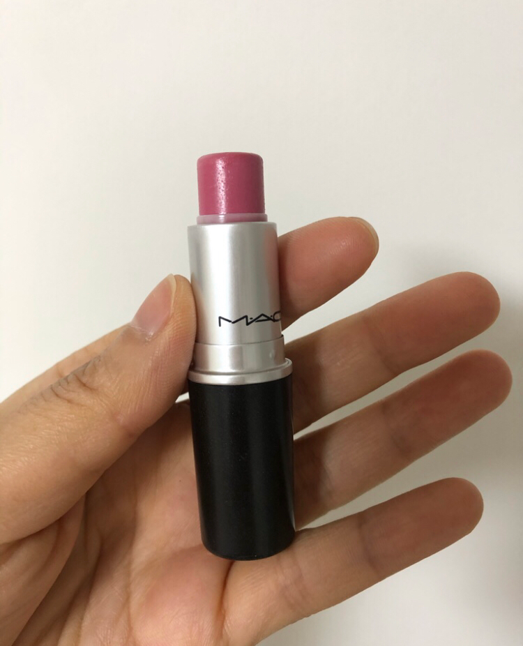 맥 (MAC) 러스터 립스틱 [러브론] review image