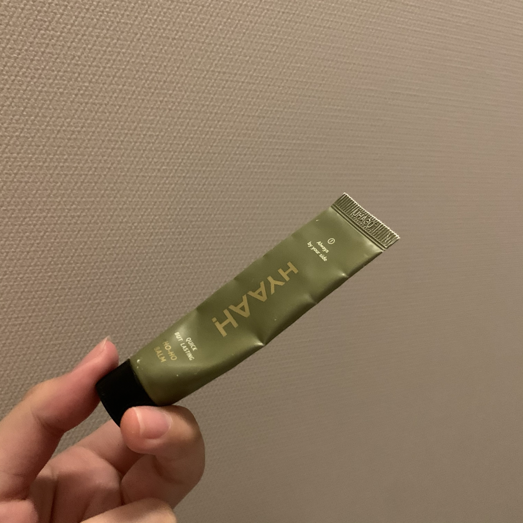 荷荷巴 20 号润唇膏的真实用户使用照片
