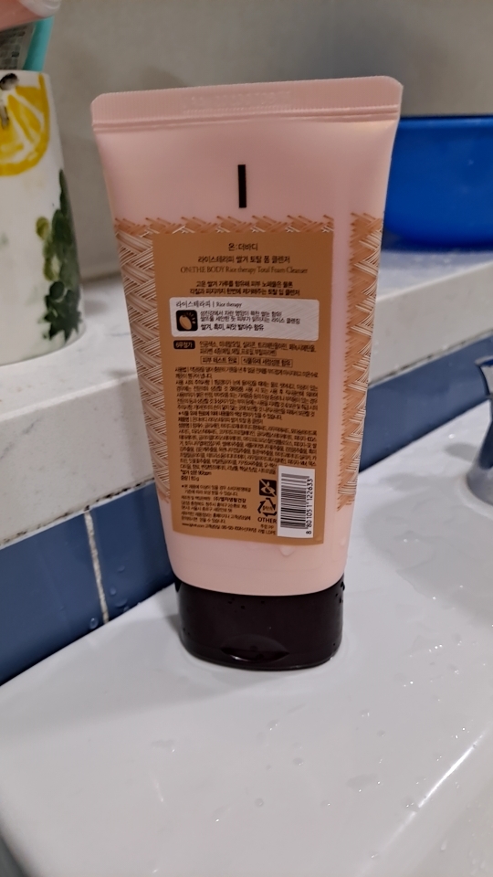 Real user review photo of Rice Therapy Rice Bran Total Foam Cleanser