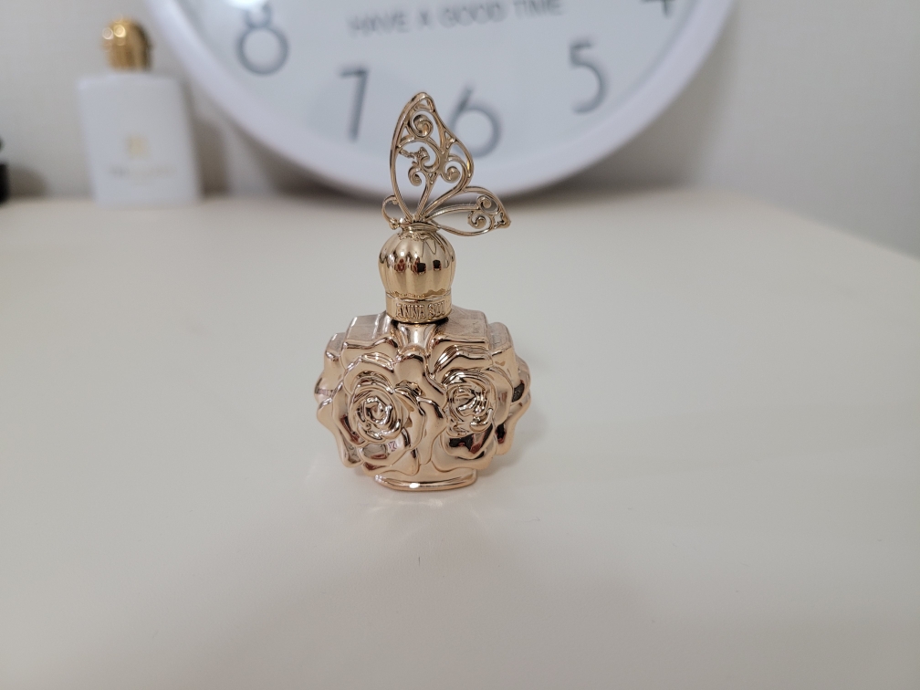 안나수이 (ANNASUI) 라뉘드 보헴 우먼 골드 오드뚜왈렛 review image