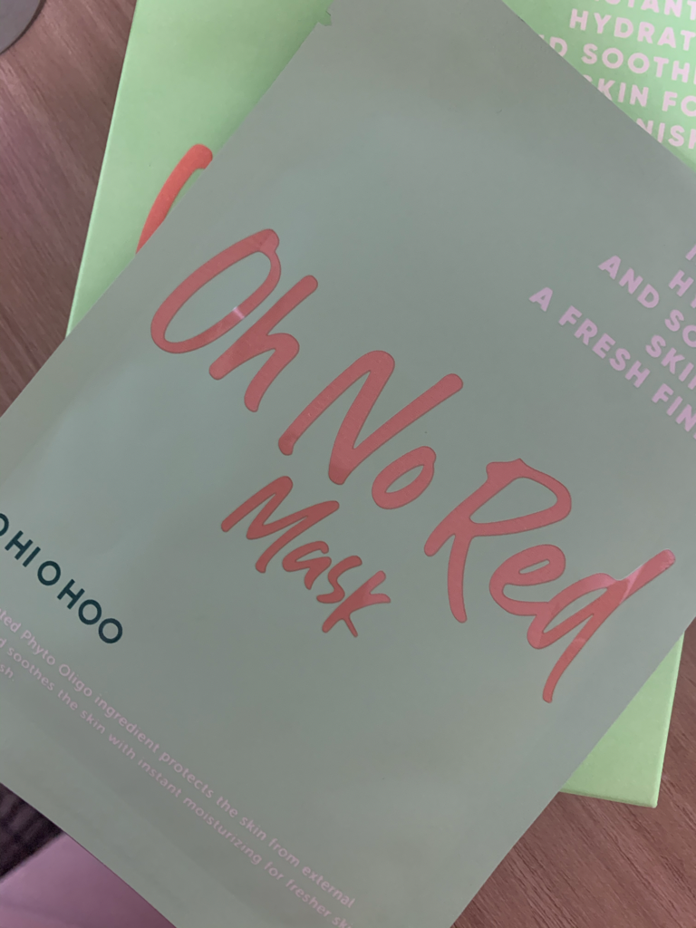 Ảnh đánh giá thực tế của người dùng về Oh No Red Mask Pack