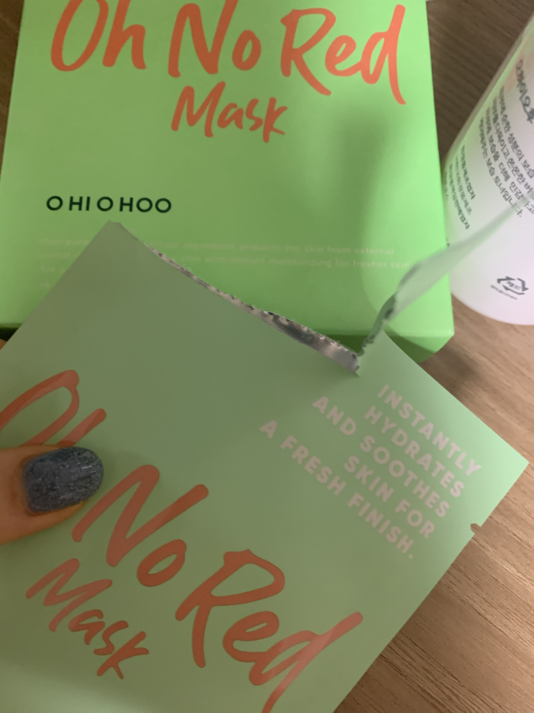 Ảnh đánh giá thực tế của người dùng về Oh No Red Mask Pack