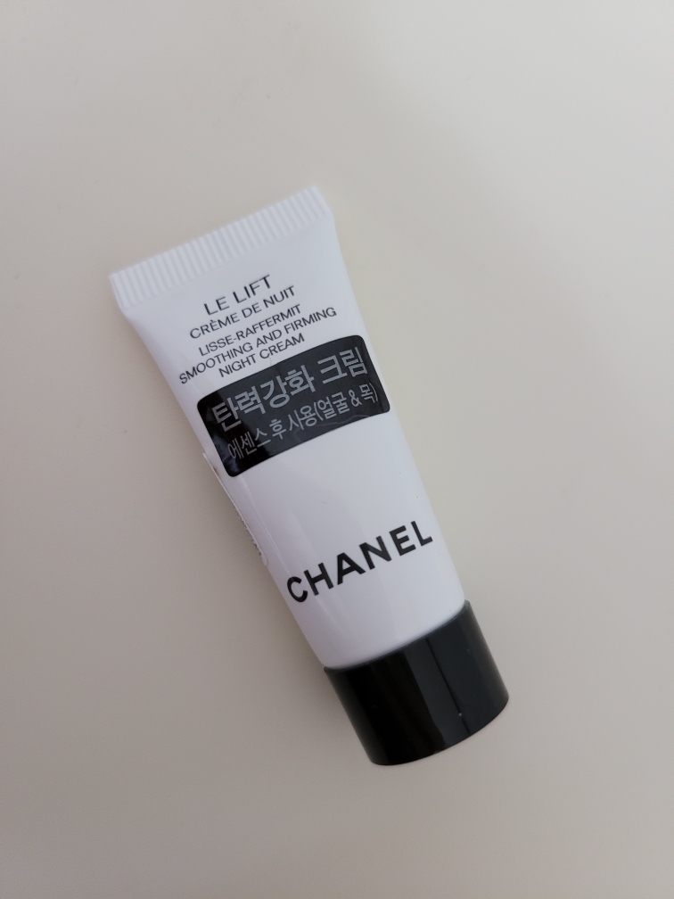 CHANEL Le Lift Crème de Nuit reviews| Hwahae