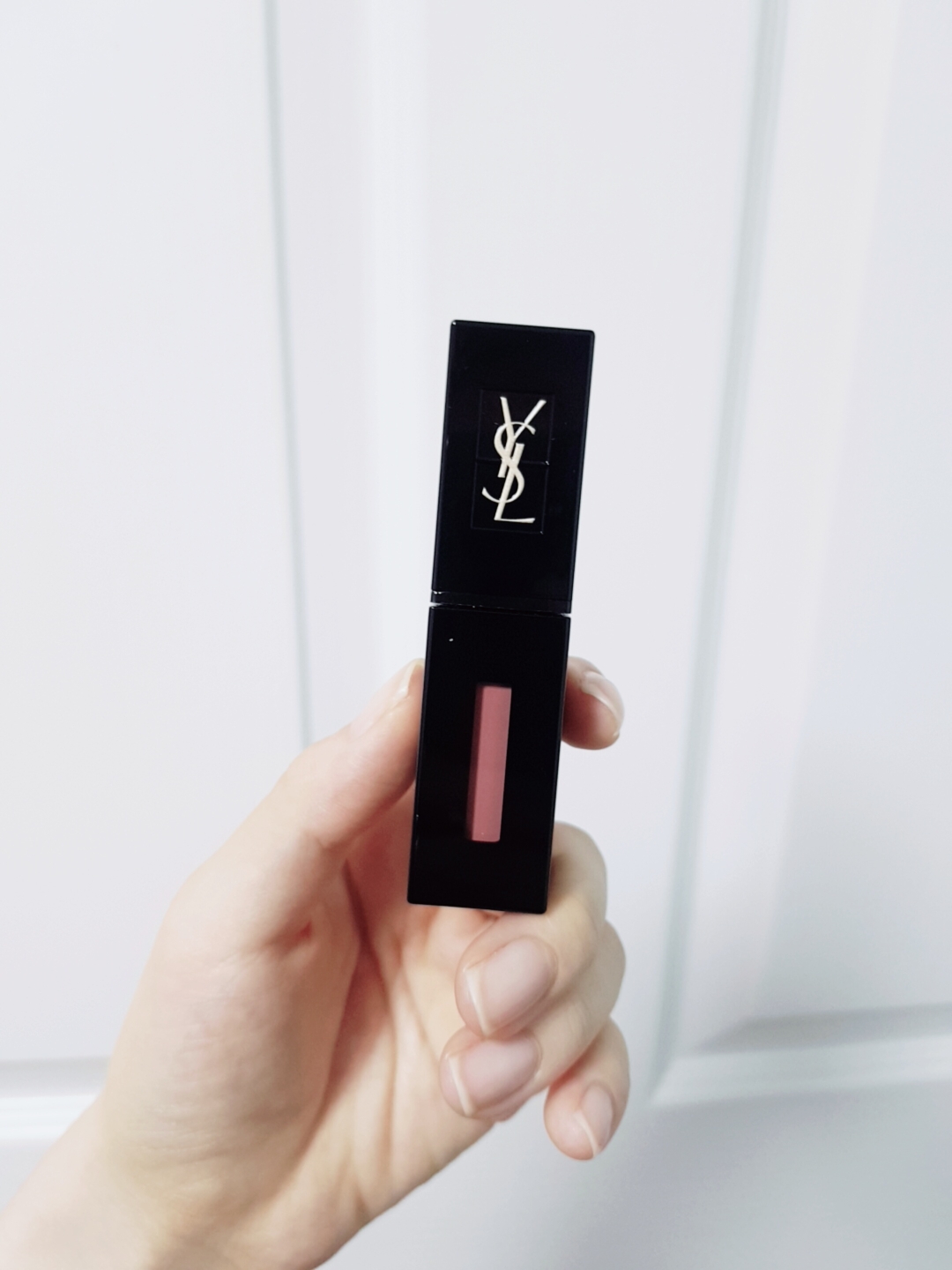 입생로랑뷰티 (YVESSAINTLAURENTBEAUTY) 베르니 아 레브르 바이닐 크림 [432 누드앰플리파이어] review image