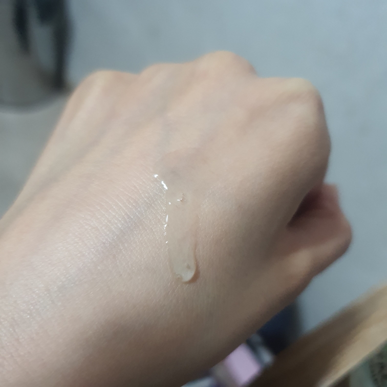 大房 保湿精华液 common.review image