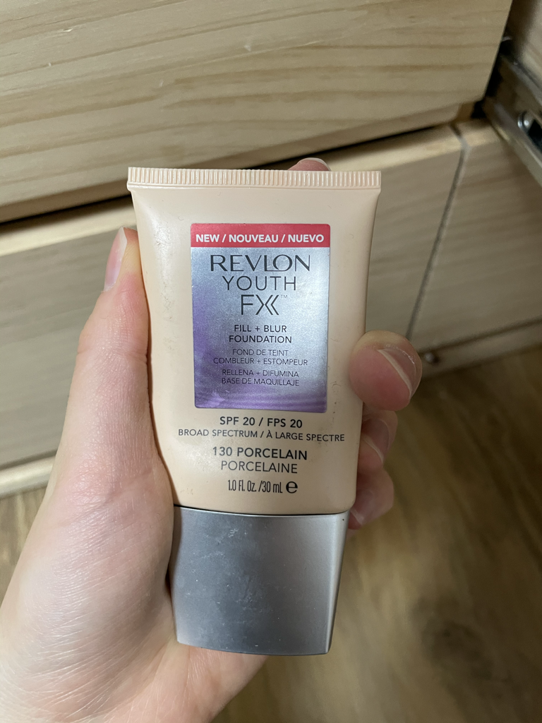 레브론 (REVLON) 유스 에프엑스 필 블러 파운데이션 [SPF20] [150 버프] review image