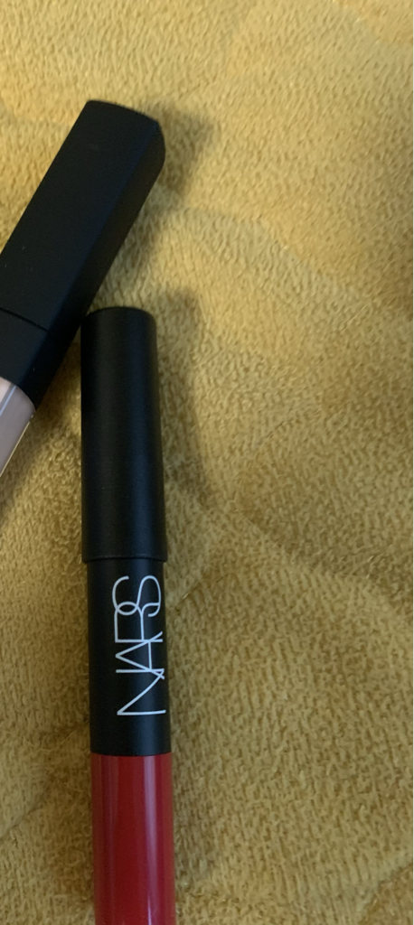 Real user review photo of Velvet Matte Lip Pencil [Dragon Girl]