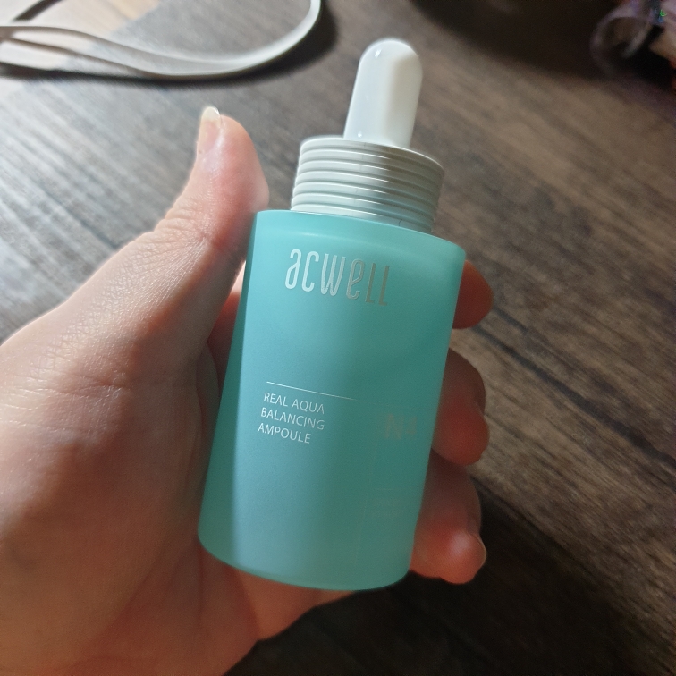 真实水平衡安瓿的真实用户使用照片
