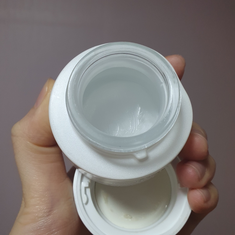 동인비 (DONGINBI) 진 아이크림 review image