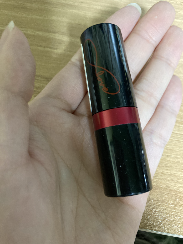 레브론 (REVLON) 수퍼 러스트러스 립스틱 [745 러브이즈온] review image