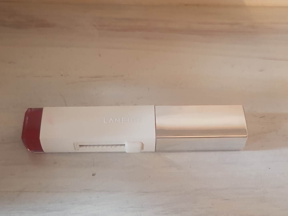 라네즈 (LANEIGE) 투톤 립 바 [No.12 맥시레드-상] review image