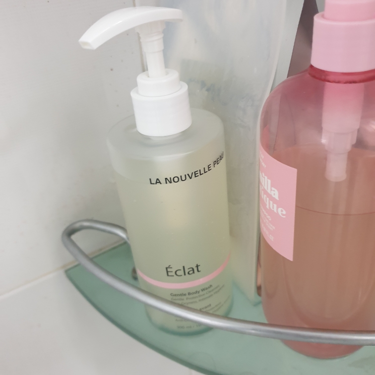 LaNouvellePeau Gentle Body Wash review image