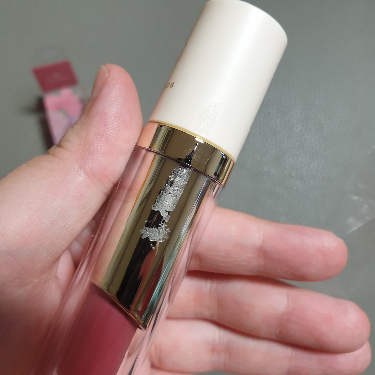 Real user review photo of Tattoo Wonder Velvet Tint [41 Queen]