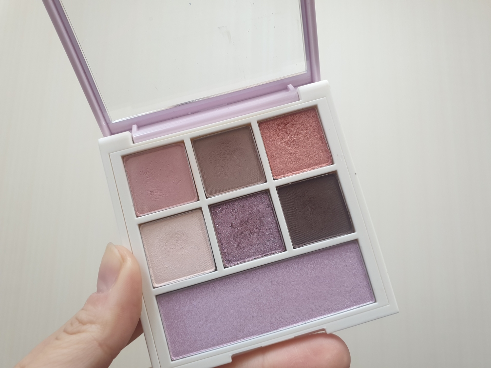 INNISFREE Crystal Mauve Color Palette review image