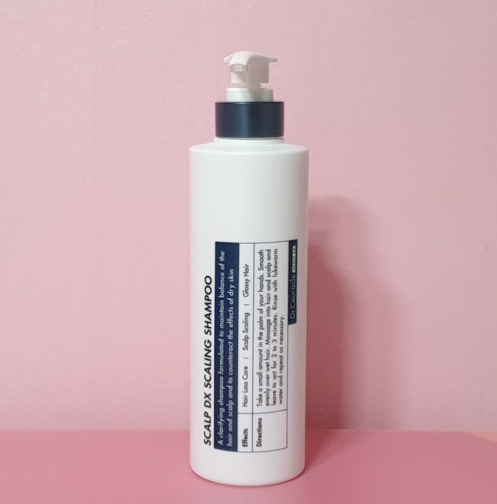닥터슈라클 (Dr.Ceuracle) 스칼프 DX 스케일링 샴푸 review image