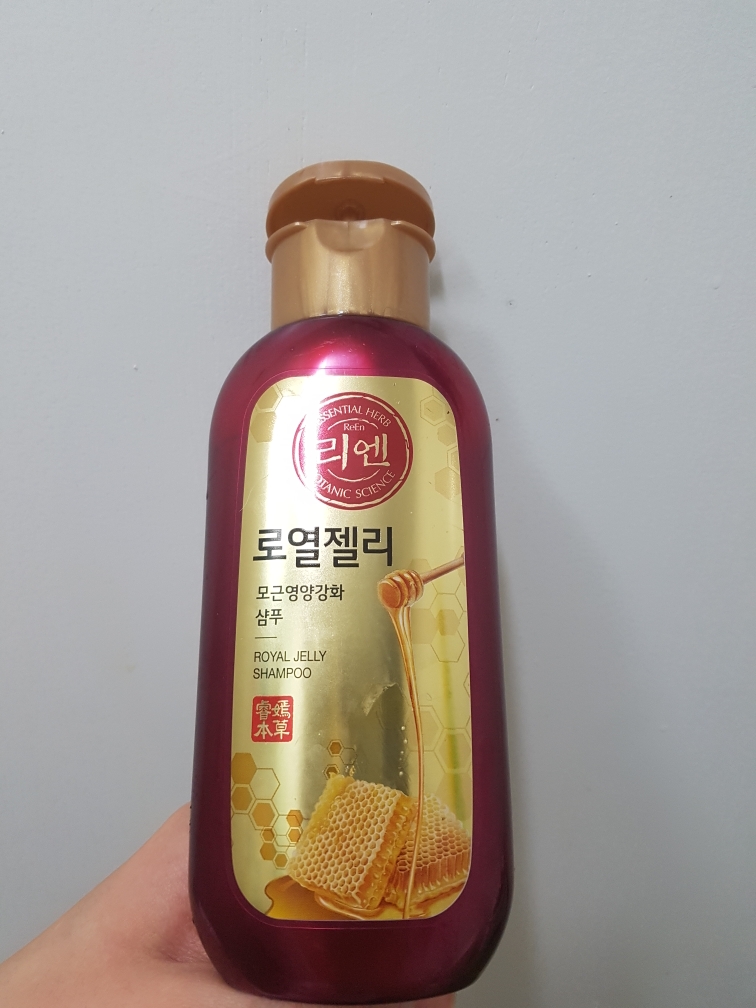 리엔 (ReEn) 로열젤리 모근영양강화 샴푸 review image