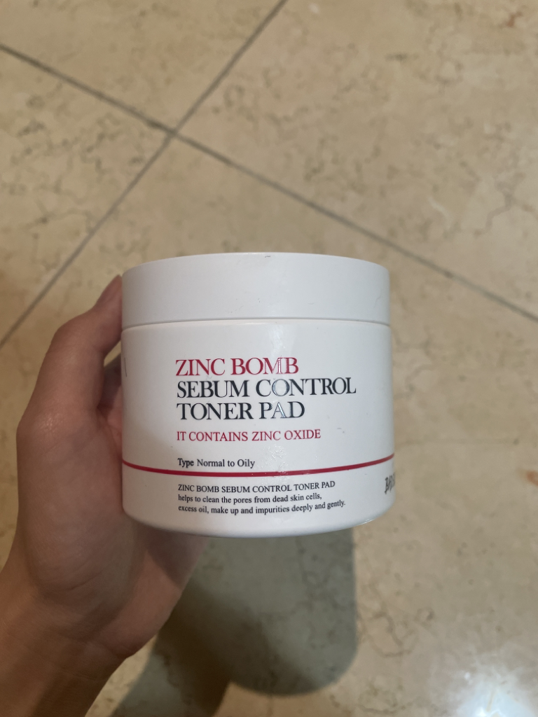 祛痘炸弹 清洁毛孔控油面膜的真实用户使用照片