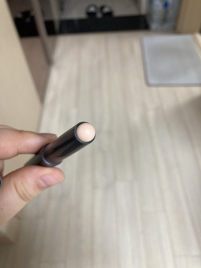 이니스프리 (INNISFREE) 미네랄 스틱 컨실러 [1호 라이트베이지] review image