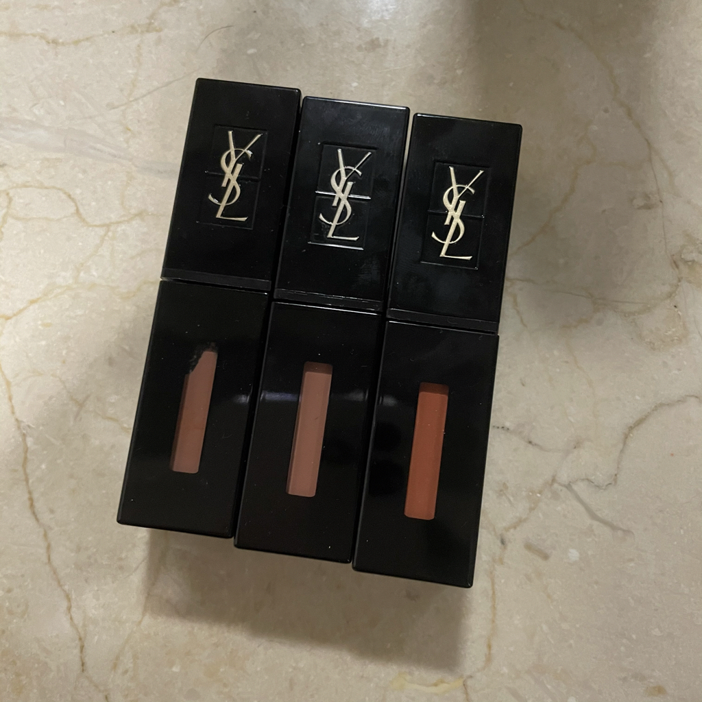 입생로랑뷰티 (YVESSAINTLAURENTBEAUTY) 베르니 아 레브르 바이닐 크림 [432 누드앰플리파이어] review image
