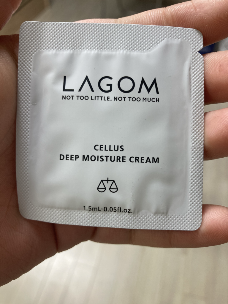 深层保湿霜的真实用户使用照片