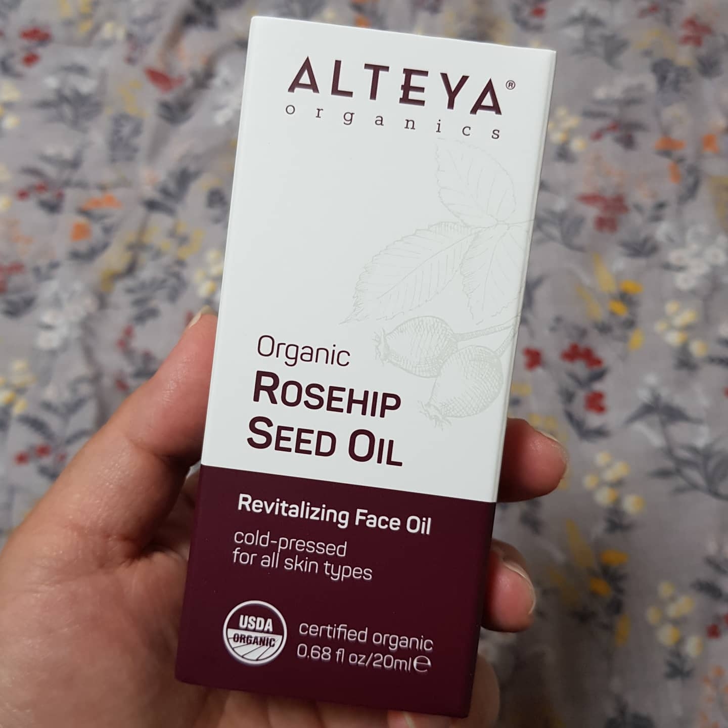 ALTEYAORGANICS Organic ROSEHIP SEED OIL review image