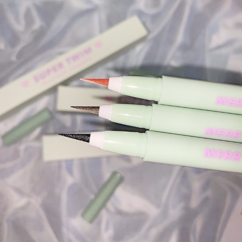 Real user review photo of SUPER TWIM PEN EYELINER [01 VIVID BLACK]