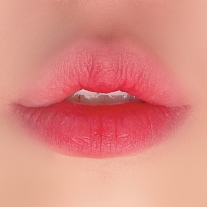 아르마니뷰티 (ARMANIbeauty) 립 마에스트로 인텐스 벨벳 컬러 [402 차이니즈라커] review image