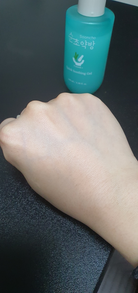 清凉舒缓凝胶的真实用户使用照片