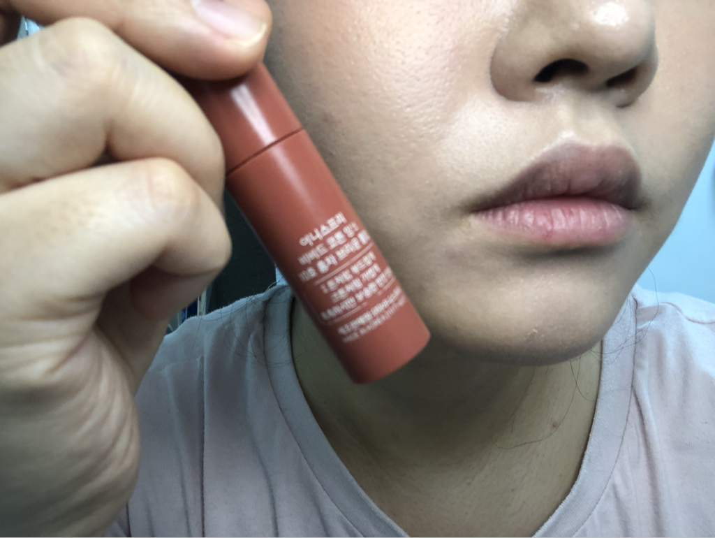이니스프리 (INNISFREE) 비비드 코튼 잉크 [10호 홍차브라운튤립] review image