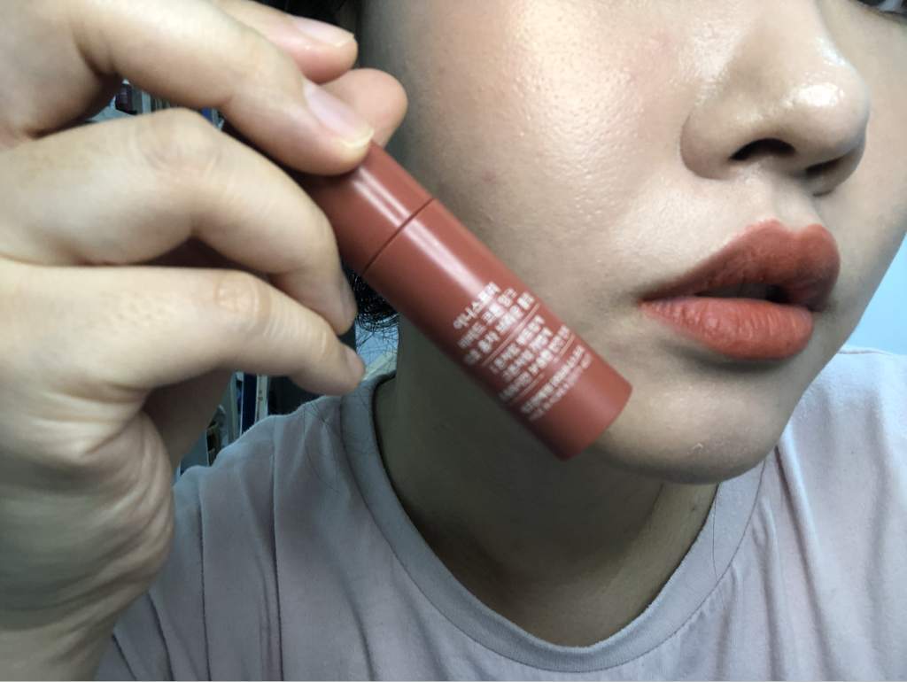 이니스프리 (INNISFREE) 비비드 코튼 잉크 [10호 홍차브라운튤립] review image
