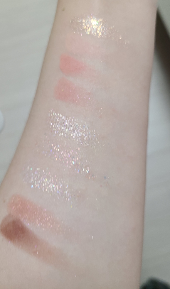 언리시아 (unleashia) 글리터피디아 아이 팔레트 [Nº3 올오브코랄핑크] review image