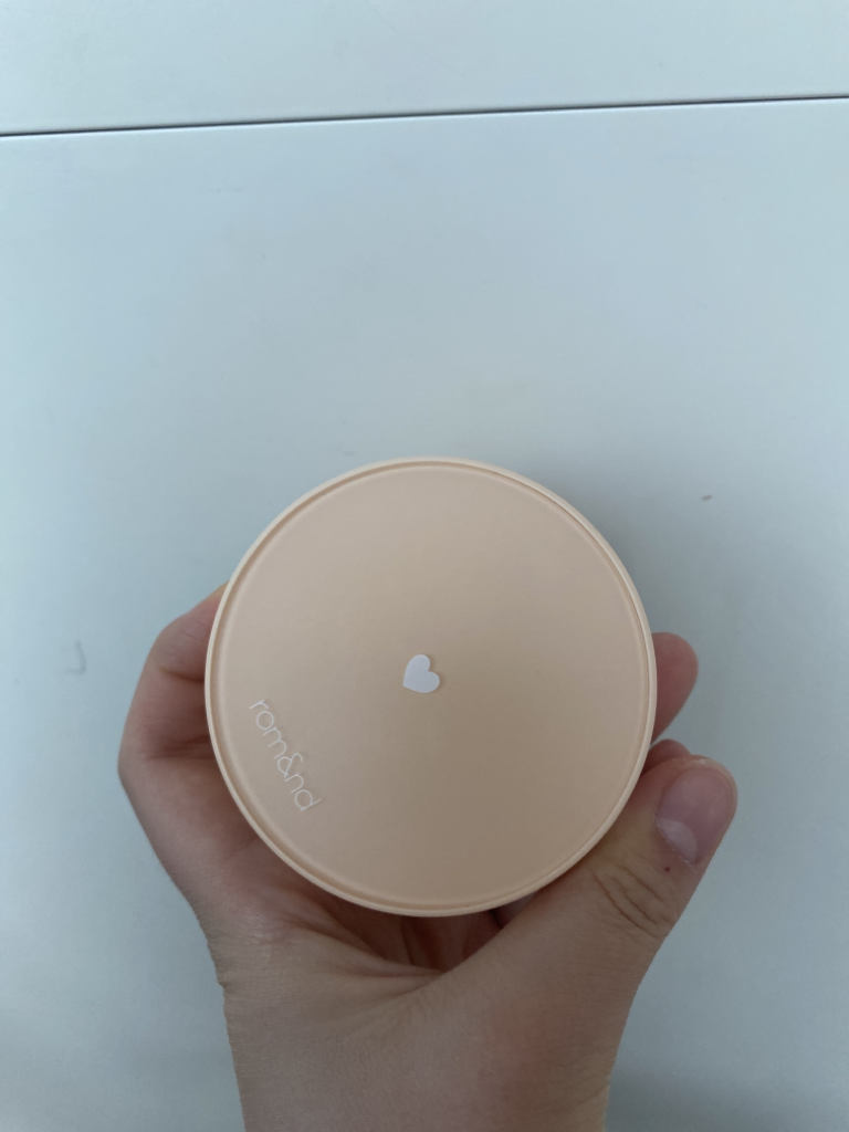 Real user review photo of Better Than Mat Cushion [SPF50+/PA+++] [01 Pure No. 21]