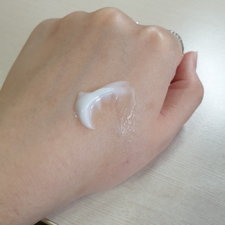 동인비 (DONGINBI) 담 리치크림 review image