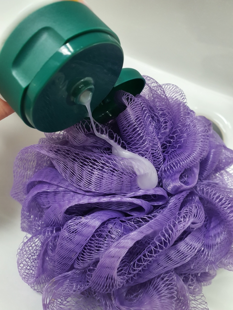 크나이프 (Kneipp) 소프트스킨 아몬드 블라썸 바디워시 review image